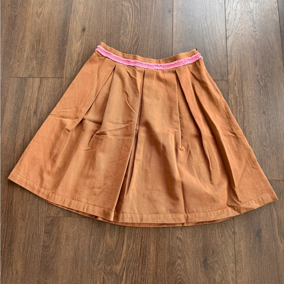 Tara Jarmon Linen/Cotton mini skirt with pink ribbon trim - Picture 2 of 6